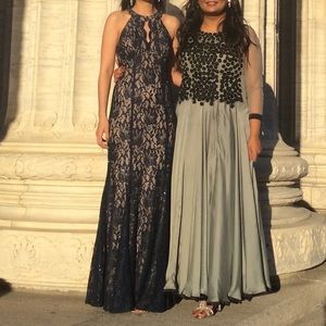STUNNING NAVY LACE HALTER-STYLE PROM DRESS